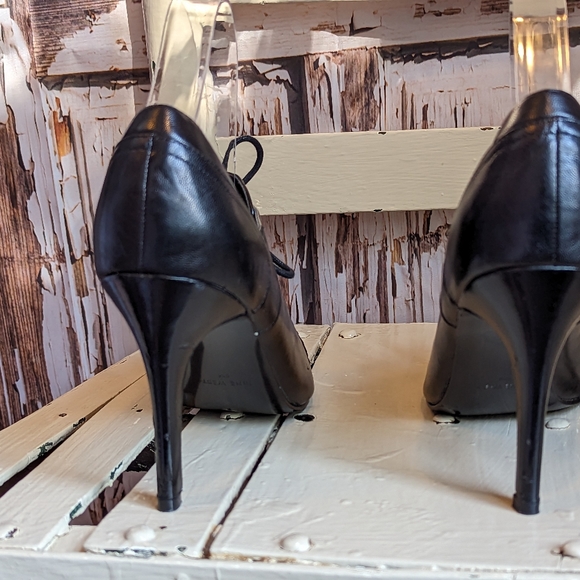 Nine West heels - Picture 10 of 14